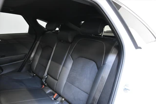 Kia Proceed 1.5 T-GDi 140pk DCT7 GT-PlusLine PANO DAK / 19