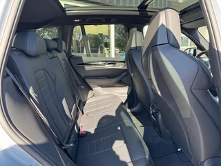 BMW X3 M40I XDrive High Ex. 360Pk Panorama M stoelen Hud H&K Trekhaak Laser 1e eigenaar! 360camera / 63