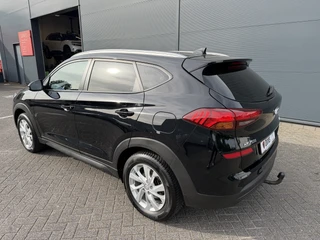 Hyundai Tucson 1.6 GDI Comfort (Trekhaak - Camera - Automatische Airco - Navigatie via APP - 17"incl 4S) / 5