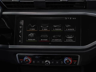 Audi Q3 35 TFSI Advanced | Panoramadak | Matrix LED | Camera | ACC | Virtual Cockpit | Apple CarPlay | Stoel-/stuurverwarming  | Navigatie | 18" | 1e Eig. / 25