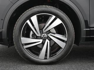 Volkswagen T-Roc 1.5 TSI R-Line Camera | Private lease 584 pm / 41