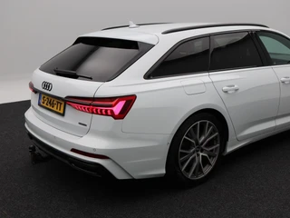 Audi A6 Avant 55 TFSi 367 Pk e quattro Competition | Trekhaak | Stoelverwarming | Cruise Control | Climatronic | Matrix LED | Navigatie | CarPlay | 20 Inch / 17