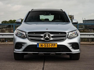 Mercedes-Benz GLC-klasse 250 4MATIC Premium Plus AMG | Panoramadak | Trekhaak | Memory | Camera | Distronic Pro | 20" | Dealeronderhouden / 5