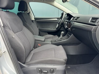 Skoda Superb Combi 1.4 TSI iV Style * AUTOMAAT * Trekhaak * Navigatiesysteem * Elektr. Kofferklep * / 22