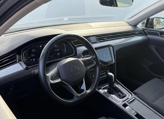 Volkswagen Passat Variant 1.5 TSI Comfortline Business TREKHAAK - CAMERA / 2