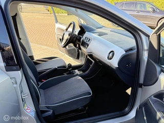 Seat Mii 1.0 Style CRUISE BEATS AUDIO STOELVERWARM. LMV / 12