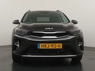Kia Stonic 1.0 T-GDi MHEV DynamicPlusLine  - Apple Carplay/Android Auto - Cruise Control - Climate Control - Navigatie - Stuur/Stoel Verwarming - Fabrieks garantie tot 04-2032 of 150.000km fabrieksgarantie / 13
