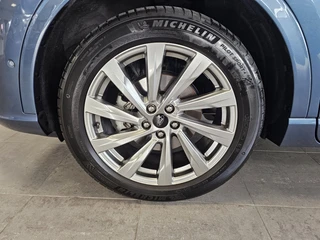 Ford Kuga 2.5 PHEV Vignale Geen import | Trekhaak | Lederen bekleding / 8