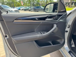 BMW X3 M40I XDrive High Ex. 360Pk Panorama M stoelen Hud H&K Trekhaak Laser 1e eigenaar! 360camera / 32