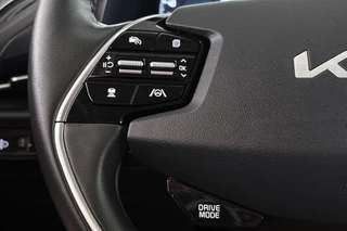 Kia Niro 1.6 GDi Hybrid DynamicPlusLine Elektrische Stoelen Leder Achteruitrijcamera / 30
