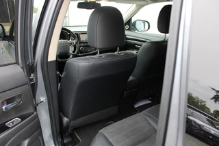 Mitsubishi Outlander 2.0 PHEV Executive Edition / 15