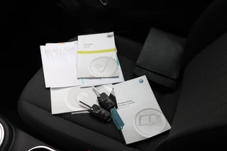 Volkswagen Beetle Cabriolet Cabriolet 1.2 TSI Design BlueMotion | DSG | CRUISE | PDC | AIRCO | / 24