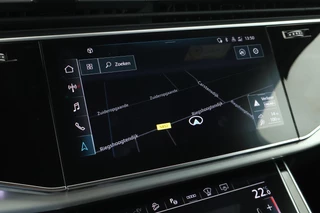 Audi Q7 55 TFSIe 381pk quattro Pro Line S Leder Memory Sluithulp B&O Panoramadak Camera Stoel + Stuurverwarming Luchtvering Navigatie 2x S-Line / 23
