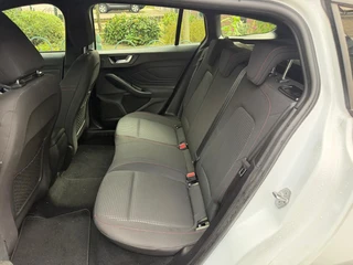 Ford Focus Wagon 1.0 EcoBoost ST Line Business / 43