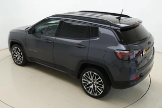 Jeep Compass 1.5T e-Hybrid S | Automaat | Rondomzicht Camera | Lederen bekleding | Stoel & Stuurverwarming | Lichtmetalen velgen | Keyless | Climate control / 5