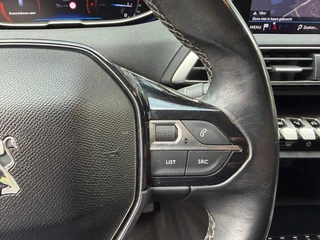 Peugeot 3008 1.2 PureTech Blue Lease Executive / 28