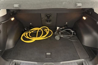 Jeep Compass 4xe 240pk Plug-in Hybrid Automaat S | Navigatie | Lederen bekleding | Achteruitrijcamera | Adapt. Cruise control | Electrische achterklep | Keyless | Zwart dak | 19" Lichtmetalen velgen / 11