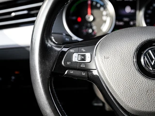 Volkswagen Passat Variant 1.4 TSI GTE Connected Series Camera | Full LED | App-connect | Comfortstoelen | PDC v+a | / 13