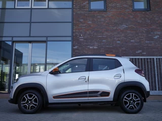 Dacia Spring Expression 27 kWh | Achteruitrijcamera | Parkeersensoren achter | Lichtmetalen velgen | Airco | Navigatiesysteem | Bluethooth | Elektrisch bedienbare ramen / 6