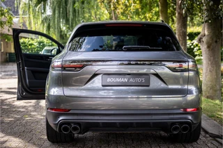 Porsche Cayenne 3.0 22" Bose Standverwarming Panorama Trekhaak / 27