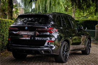 BMW X5 xDrive50e M Sport Pro  Bowers & Wilkins Sky Lounge Massage Crafted Clarity Soft Close / 5