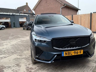 Volvo XC60 2.0 T6 AWD Ultra Black Edition Panodak H&K 360 Camera / 15