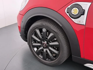 MINI Countryman 1.5 Cooper S E ALL4 RIJKLAARPRIJS INC. 12 MND BOVAG GARANTIE | SPORTSTOELEN | AFN. TREKHAAK | 4X4 | STOELVERWARMING| / 17