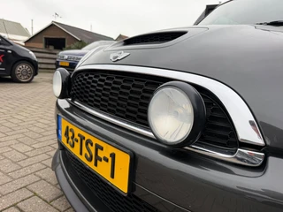 MINI Cooper S Cabrio 1.6 Chili Works / Harman & Kardon / Leder / Cruise / NL met NAP ! / 18