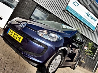Volkswagen up! 1.0 take up! BlueMotion / 22