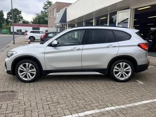 BMW X1 xDrive20i High Executive  | Afn. trekhaak | Pano | LED | Leder | Sportstoelen | Apple/Android | Stoelverwarming / 15