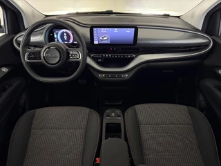 Fiat 500 Icon 42 kWh | Apple/Android| Achteruitrij camera | Airco / 6