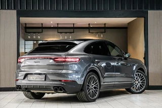 Porsche Cayenne Coupé 3.0 E-Hybrid|ACC|GTS-stoel|Chrono|Pano / 6