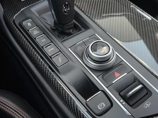 Maserati Levante 3.8 V8 GTS | Schuif-kanteldak | Adaptive Cruise Control | Dealeronderhouden / 25