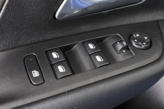 Opel Mokka 1.2 100pk Edition LED Airco Cruise Control 16" / 26