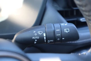 Toyota RAV4 2.5 HYBRID AWD DYNAMIC ANDROID/APPLE STOEL/VOORRUITVERW. LM-VELGEN P-SENSOREN CAMERA AD-CRUISE / 22