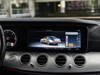 Mercedes-Benz E-klasse 220 d AMG Line Night Edition Panoramadak Widescreen Sfeerverlichting Apple CarPlay Android Auto Camera Stoelverwarming LED / 27