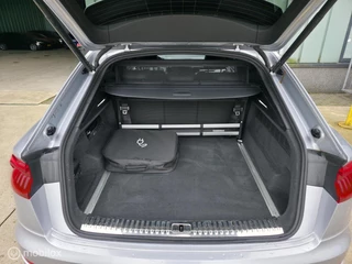 Audi Q8 55 TFSI e Quattro S-Line / Nachtzicht / HUD / Sfeer / 43