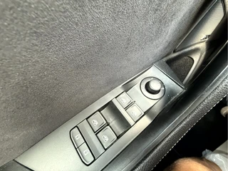 Škoda Superb Combi 1.4 TSI iV Sportline Business  Panoramadak, Trekhaak / 25