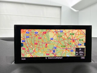 Audi Q2 35 TFSI S Edition Automaat | Adaptive Cruise | Stoelverwarming | CarPlay | Camera | Parkeersensoren / 22