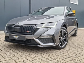Skoda Octavia 1.4 TSI * RS iV * Navigatiesysteem * Parkeercamera * Stoelverwarming * Head up display * / 7