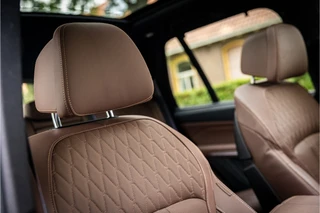 BMW X5 xDrive50e M Sport Pro  Bowers & Wilkins Sky Lounge Massage Crafted Clarity Soft Close / 49