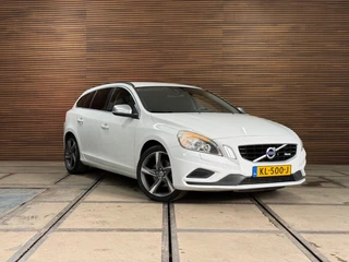 Volvo V60 1.6 T4 R-Design | Navi | Trekhaak | 180PK | Winter Pack | High Performance Audio | Leder/Alcantara / 13