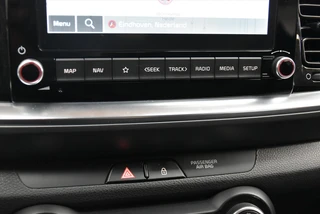 KIA Stonic 1.0 T-GDi MHEV 100pk DynamicLine / 23