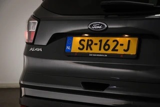 Ford Kuga 1.5 EcoBoost Trend Ultimate | CLIMA | VOORRUITVERWARMING | APPLE | TREKHAAK | 18" / 25