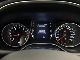 Jeep Compass 1.4 MultiAir Longitude CAMERA CARPLAY NAVI CRUISE ECC LM. / 38