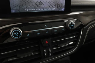 Ford Kuga 2.5 PHEV Vignale  Trekhaak, Head up display! B&O / 38