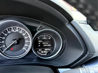 Mazda CX-5 2.0 SkyActiv-G 160 Luxury 4WD  Trekhaak, Stoel/stuurverwarming, 19''Lmv / 14