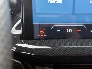 Ford Focus Wagon 1.0 EcoBoost Hybrid ST Line X | Camera | Stoelverwarming | Cruise Control | Leder | / 19