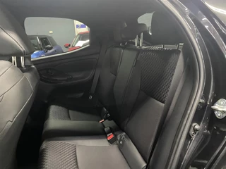 Toyota Yaris 1.5 Hybrid Executive/ NL auto/ Eerste eigenaar/ Automaat/ Stoelverwarming/ Navi/ Apple carplay/ Pano / 32