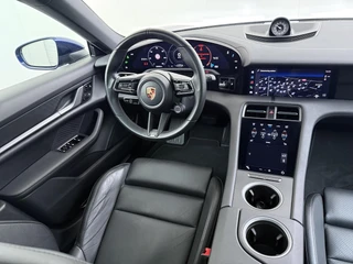 Porsche Taycan 4S Performance 84 kWh SOH 91%| VAN: 56.900,- VOOR: 53.877,- UW HERFSTVOORDEEL: 3.023,-| 18 VOUDIGE STOELVERSTELLING| PORSCHE DEALER ONDERHOUDEN| ORIG. NL NAP 1STE EIGENAAR| 360 CAM| PANORAMADAK| / 31